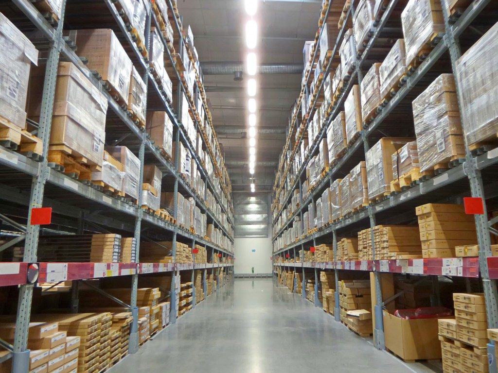 Warehouse of shipments